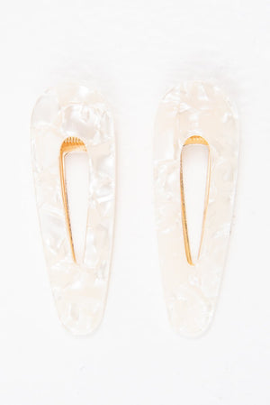 White Resin Detail Crocodile Pack of 2 Barrettes - Carolena